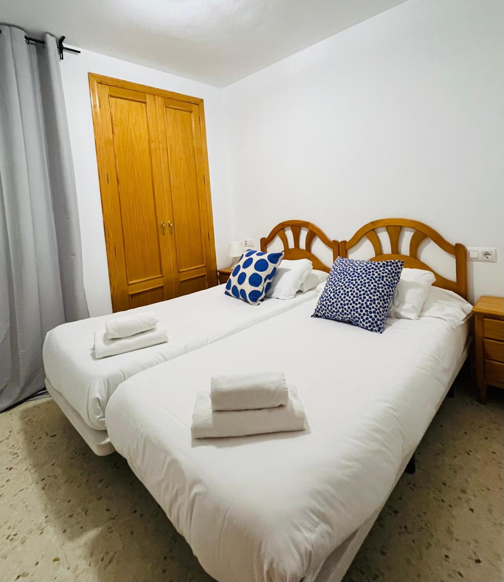 Aptos La Costera Benidorm Exteriör bild